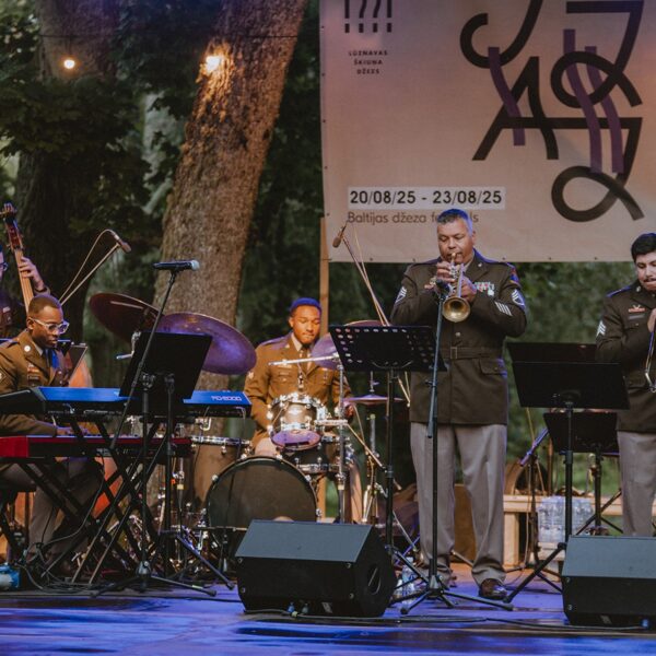 ŠKIUŅA DŽEZS. "NATO Brass Band" (ASV) 23/08/2025