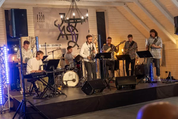 ŠKIUŅA DŽEZS. Festivāla atklāšanas koncerts UNITED JAZZ ENSEMBLE un Džema sesija 20/08/25