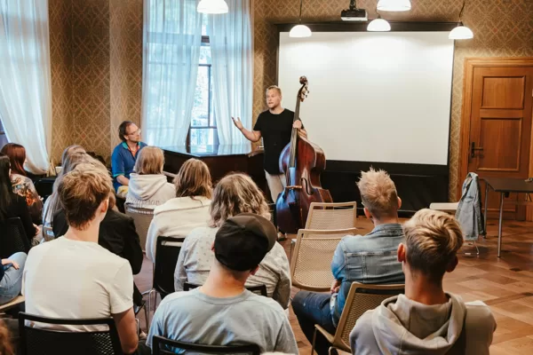 ŠKIUŅA DŽEZS. Evening talks/masterclasses with OLLI RANTALA (FI) 22/08/2024