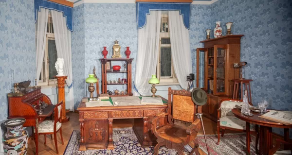 Exhibition of "Kerbedz cabinet"